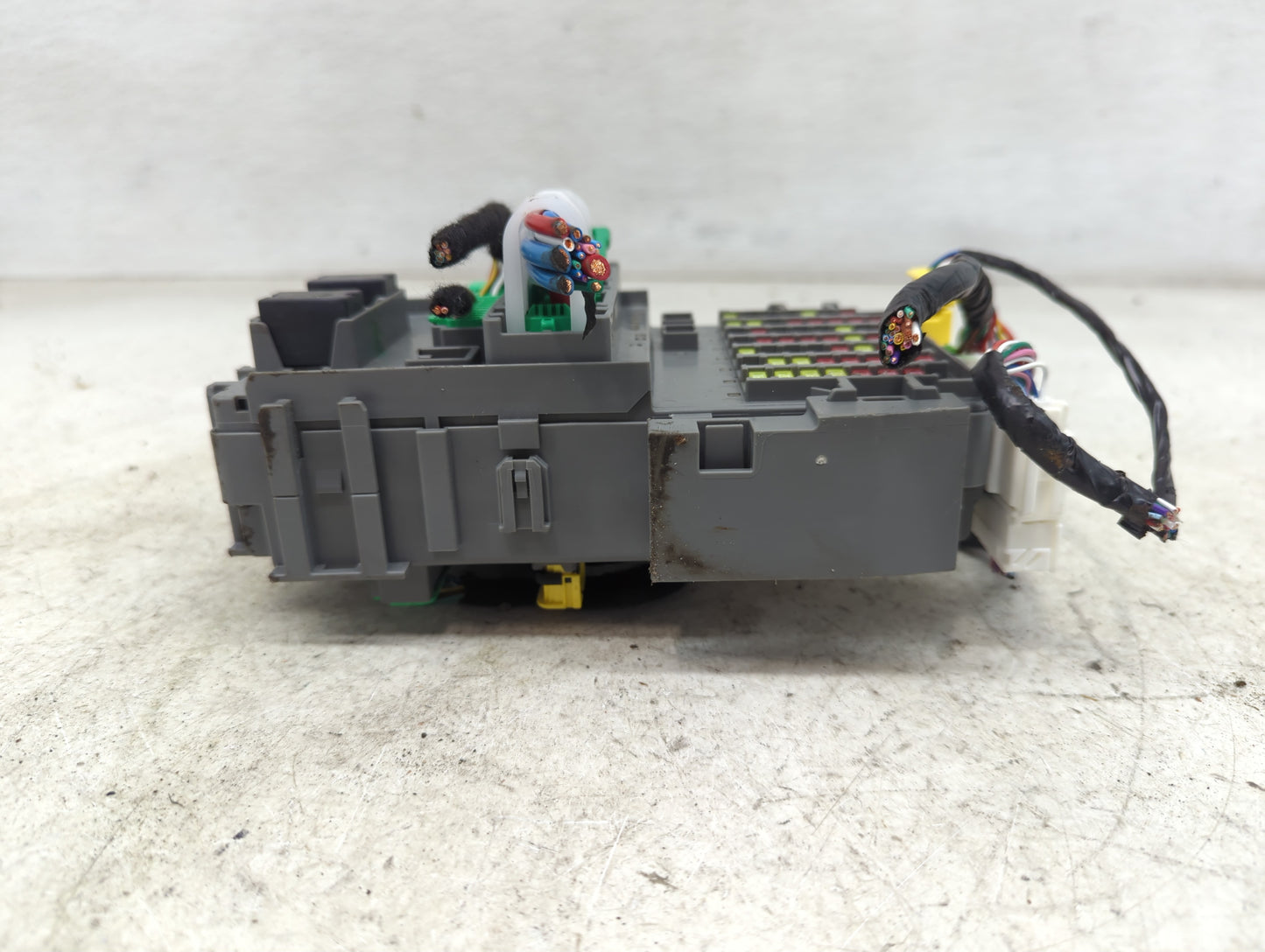 2025 Honda Hr-V Fusebox Fuse Box Panel Relay Module P/N:250322 3V0-A212 Fits OEM Used Auto Parts - Oemusedautoparts1.com