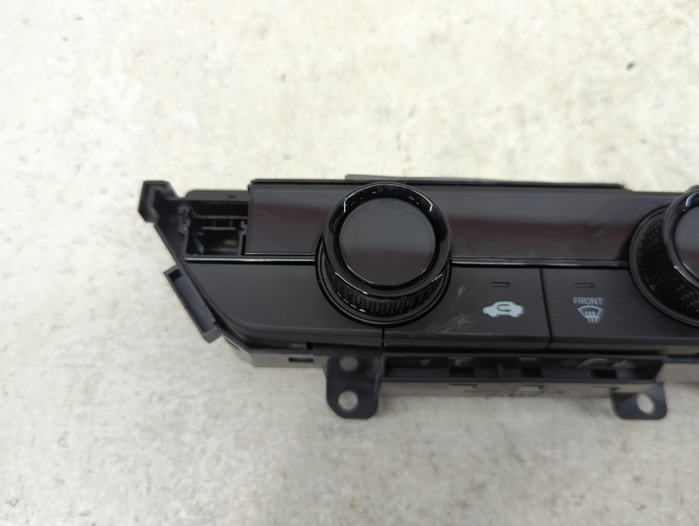 2025 Honda Hr-V Climate Control Module Temperature AC/Heater Replacement P/N:796103W0A111M1 Fits OEM Used Auto Parts - Oemus