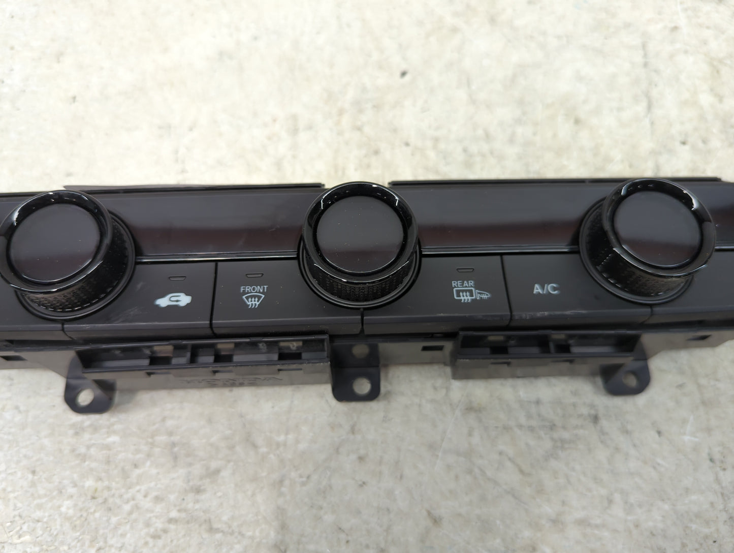 2025 Honda Hr-V Climate Control Module Temperature AC/Heater Replacement P/N:796103W0A111M1 Fits OEM Used Auto Parts - Oemus