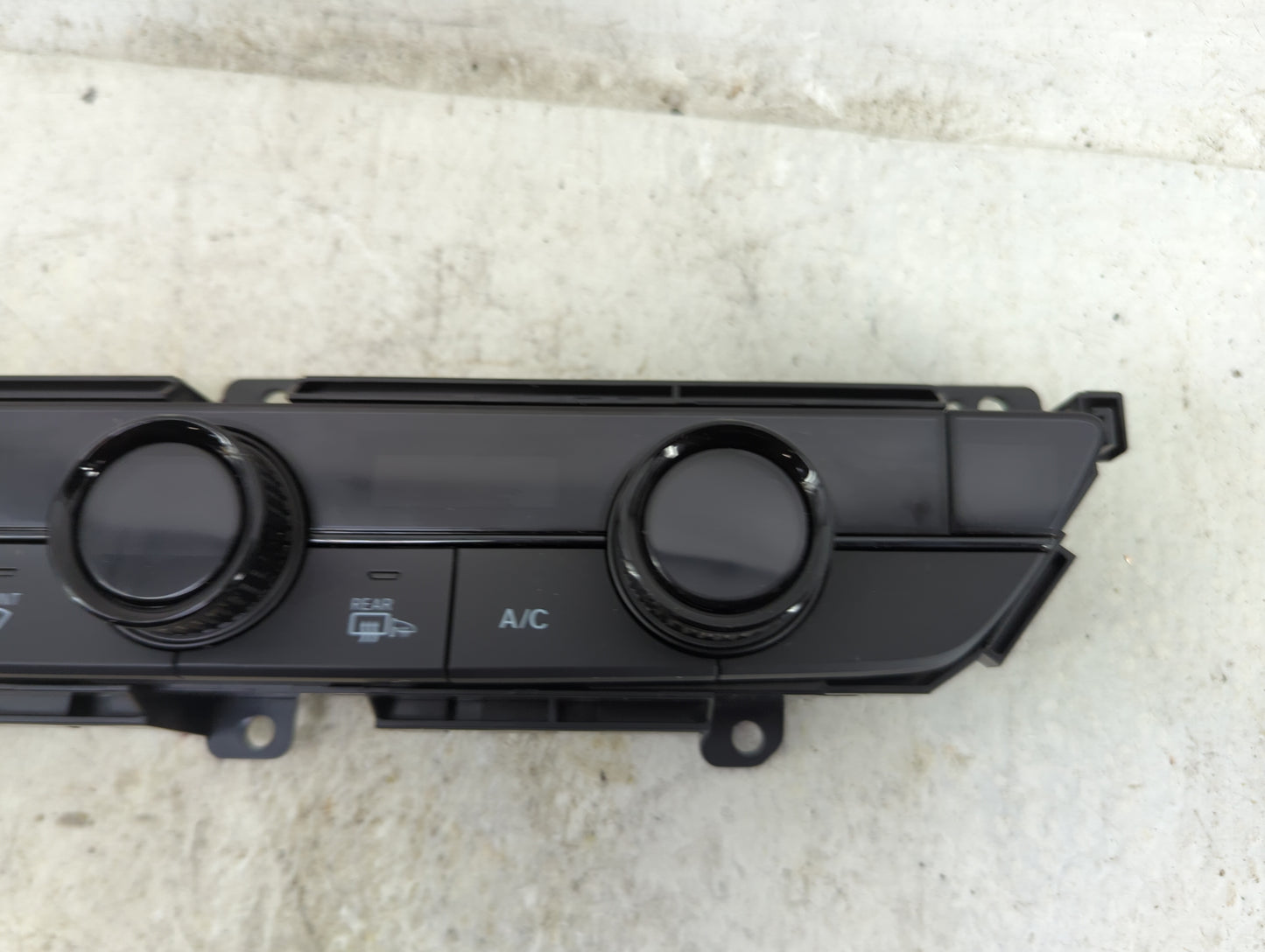 2025 Honda Hr-V Climate Control Module Temperature AC/Heater Replacement P/N:79610-3W0A1-11M1 Fits OEM Used Auto Parts - Oem