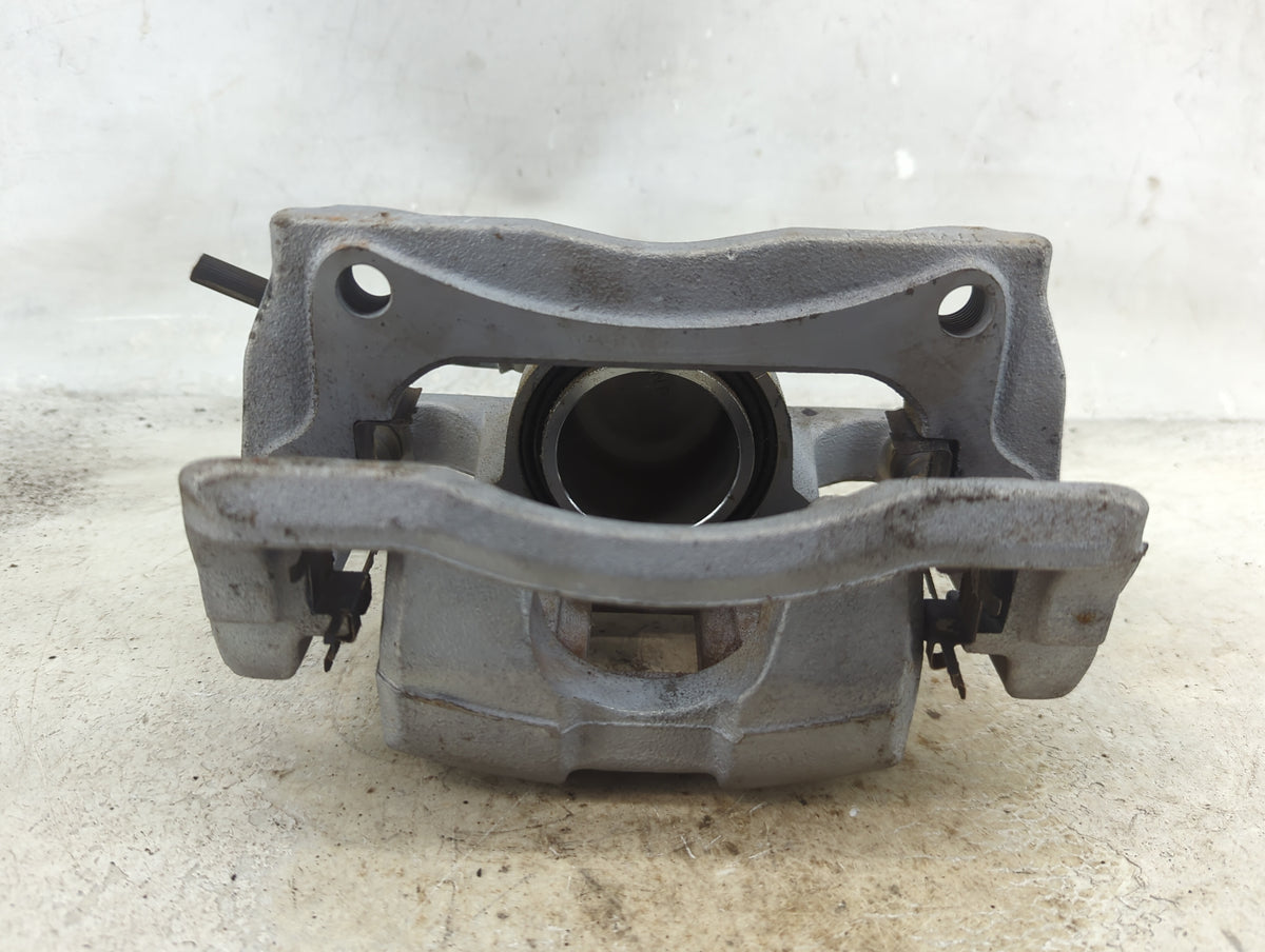 Honda Hr-v Front Driver Left Brake Caliper - Oemusedautoparts1.com