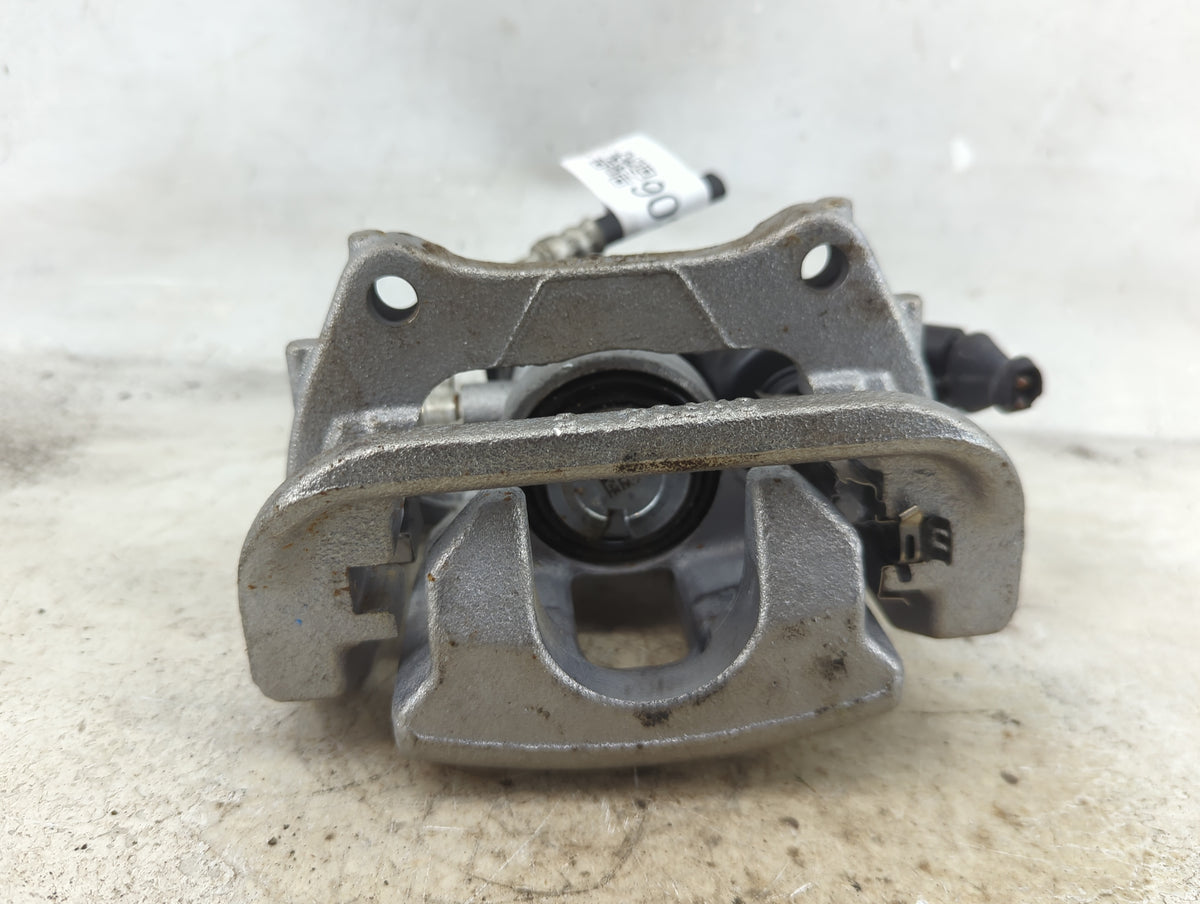 2025 Honda Hr-v Rear Driver Left Brake Caliper - Oemusedautoparts1.com
