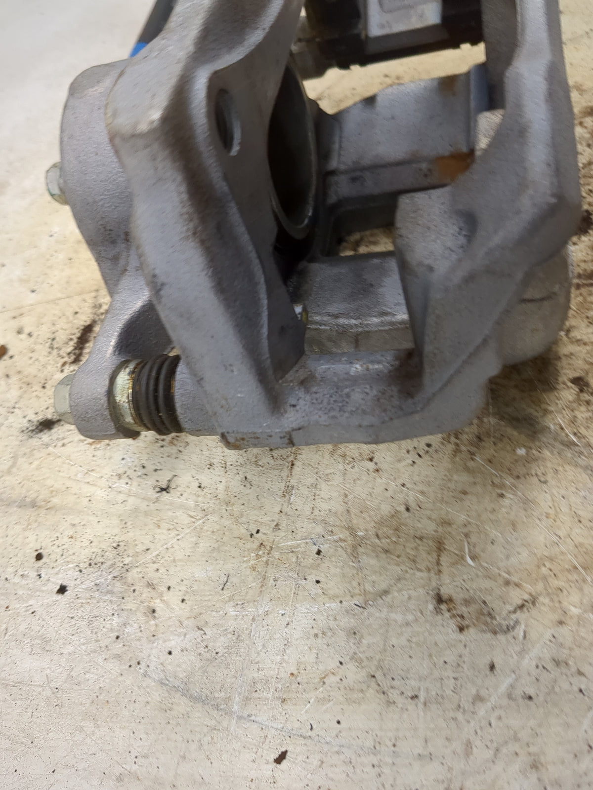 2025 Honda Hr-v Front Passenger Right Brake Caliper - Oemusedautoparts1.com