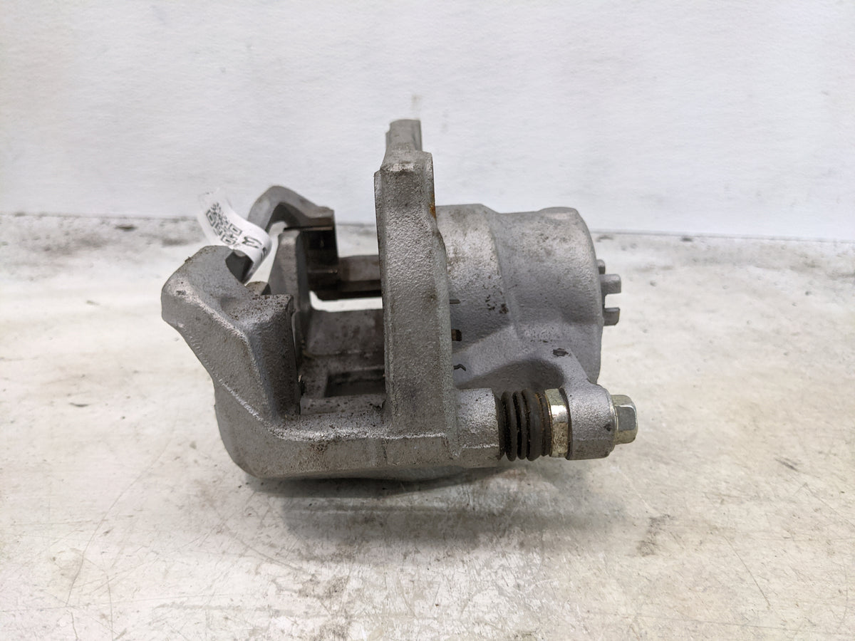 Honda Hrv Rear Passenger Right Brake Caliper - Oemusedautoparts1.com