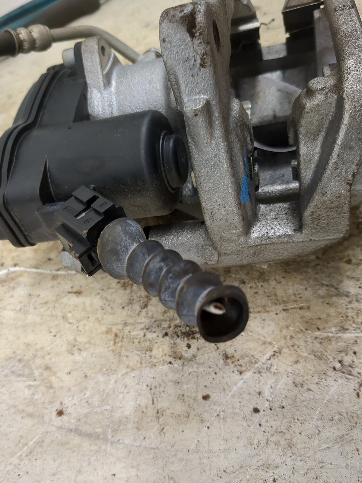 2025 Honda Hrv Rear Passenger Right Brake Caliper 1518654 - Oemusedautoparts1.com