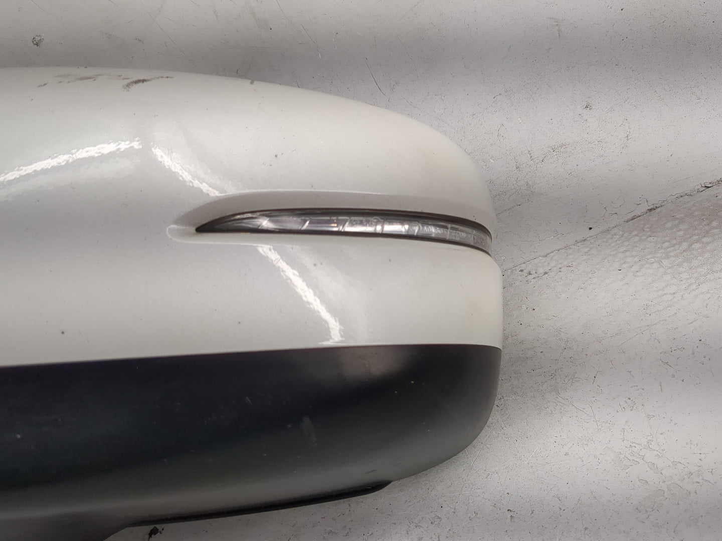 2025 Honda Odyssey Driver Side View Mirror - Left Door Mirror OEM Used - Oemusedautoparts1.com