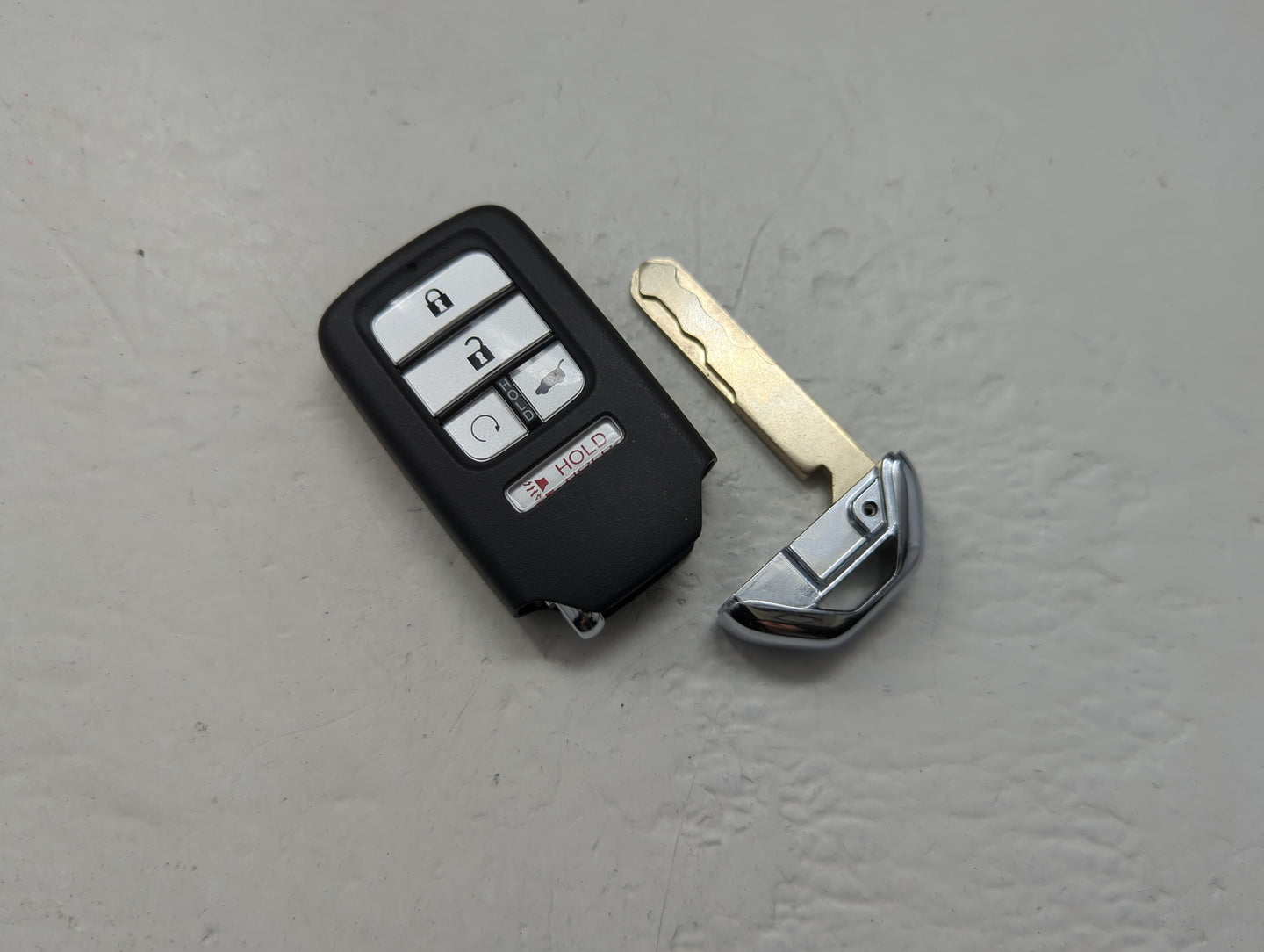 Honda Passport Keyless Entry Remote Fob KR5T4X driver2 72147-TG7-AB1 5 buttons - Oemusedautoparts1.com