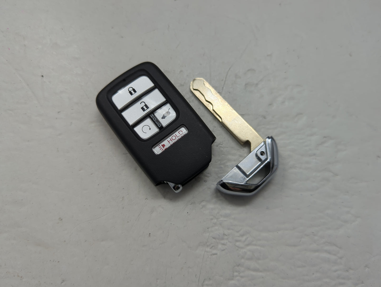 Honda Passport Keyless Entry Remote Fob KR5T4X driver2 72147-TG7-AB1 5 buttons - Oemusedautoparts1.com