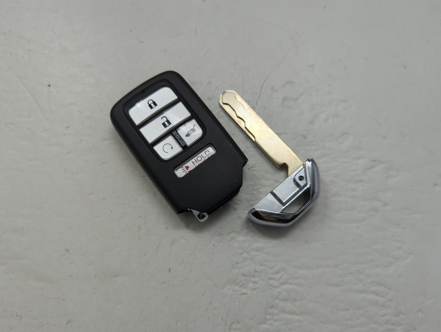 Honda Passport Keyless Entry Remote Fob KR5T4X driver2 72147-TG7-AB1 5 buttons - Oemusedautoparts1.com