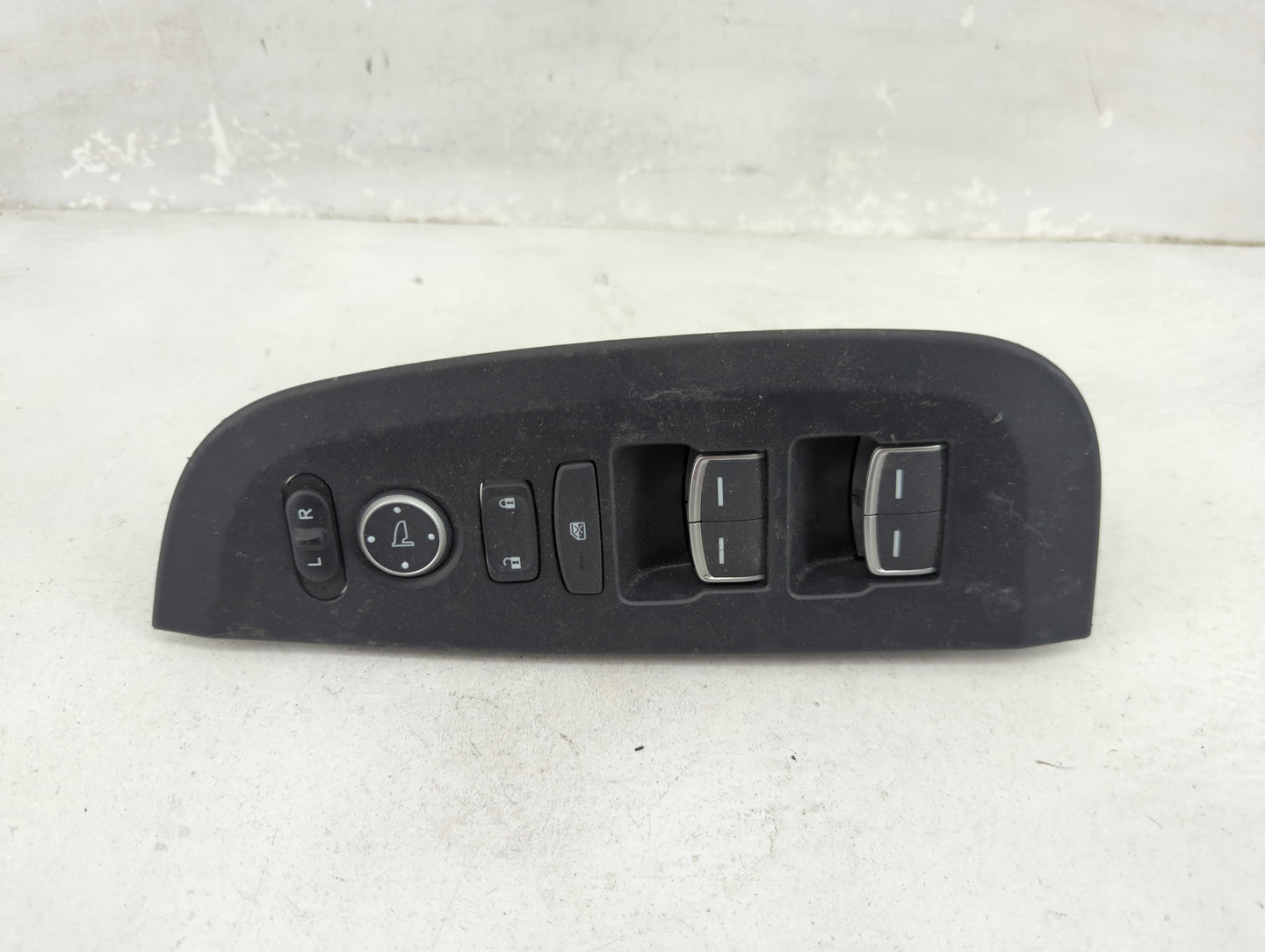 2025 Honda Pilot Master Power Window Switch Replacement Driver Side Left P/N:T20 A211 Fits OEM Used Auto Parts - Oemusedauto