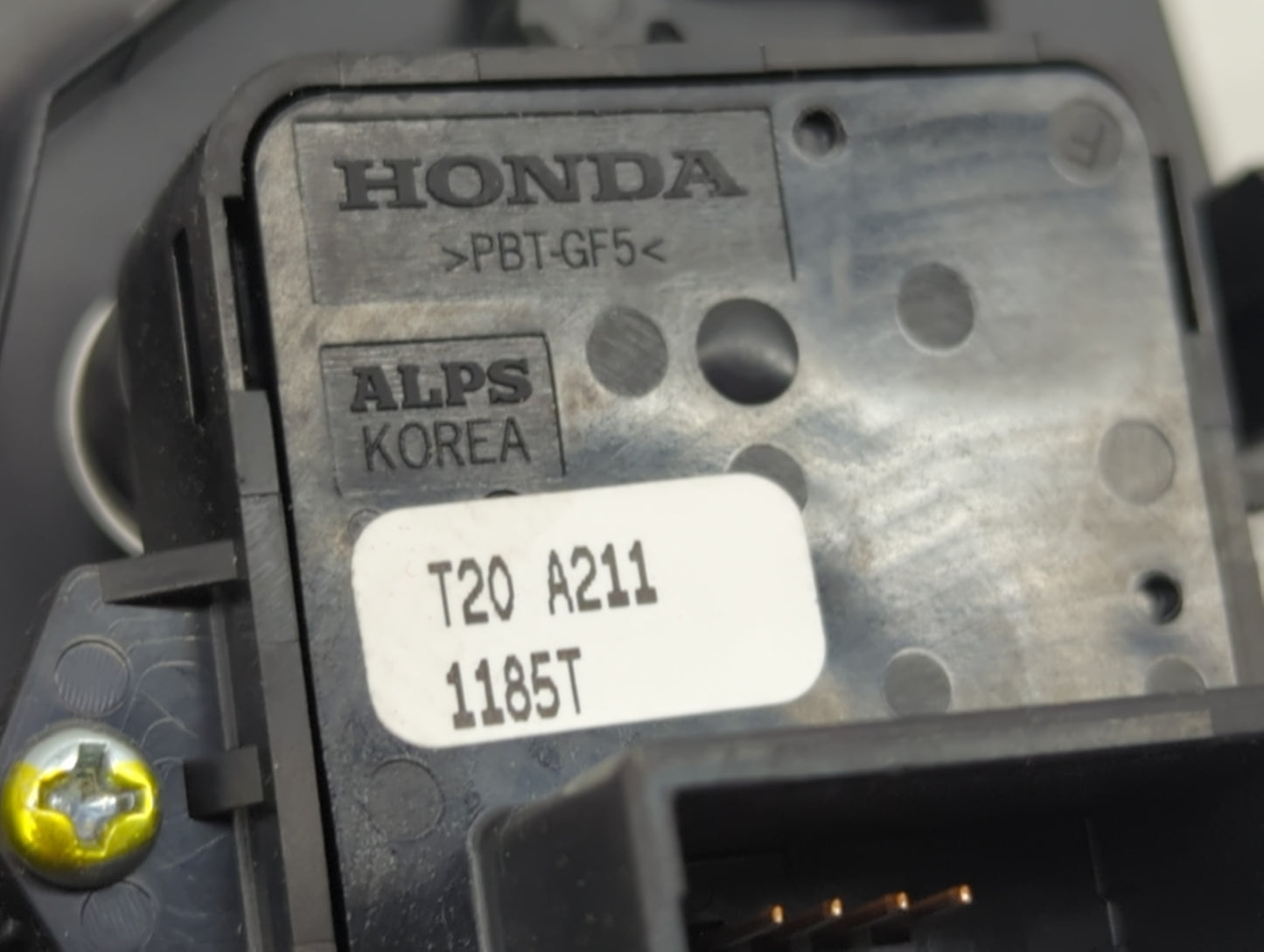 2025 Honda Pilot Master Power Window Switch Replacement Driver Side Left P/N:T20 A211 Fits OEM Used Auto Parts - Oemusedauto