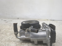 2025 Honda Pilot Throttle Body P/N:GMJ6A M140620, 678253 Fits OEM Used Auto Parts - Oemusedautoparts1.com