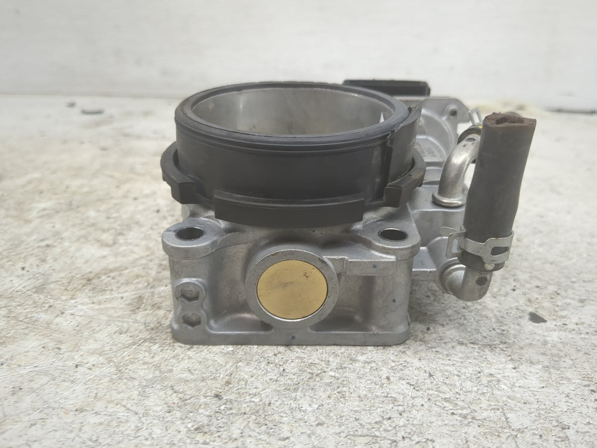 2025 Honda Pilot Throttle Body P/N:GMJ6A M140620, 678253 Fits OEM Used Auto Parts - Oemusedautoparts1.com