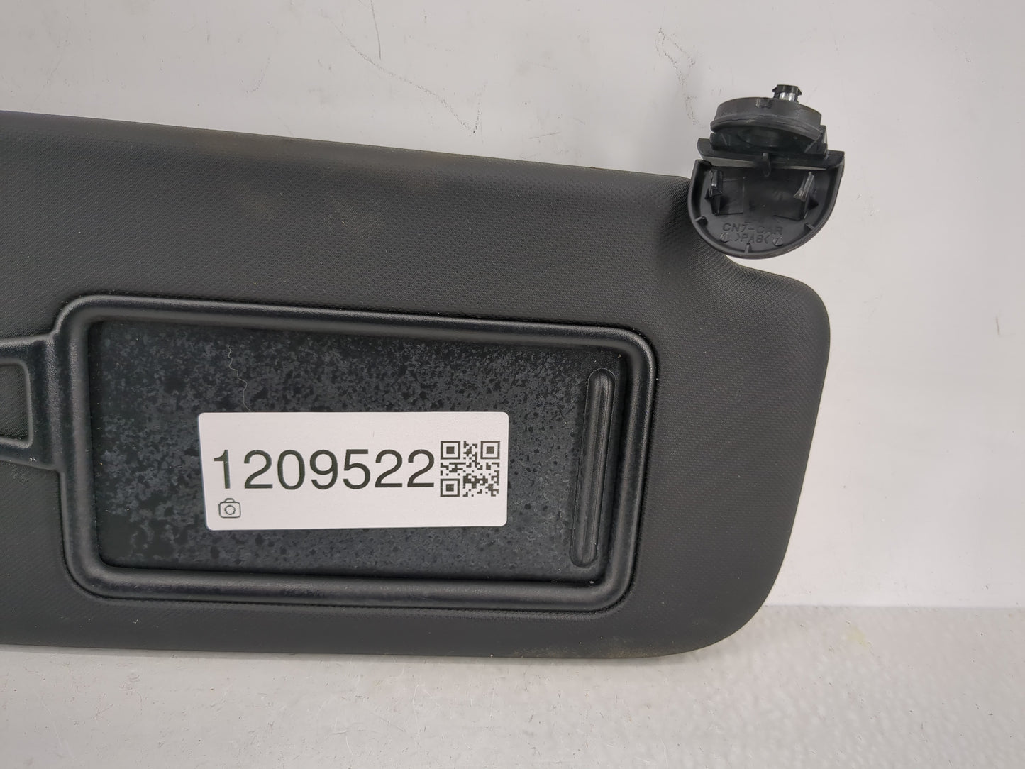 2025 Hyundai Elantra Sun Visor Shade Replacement Passenger Right Mirror Fits OEM Used Auto Parts - Oemusedautoparts1.com