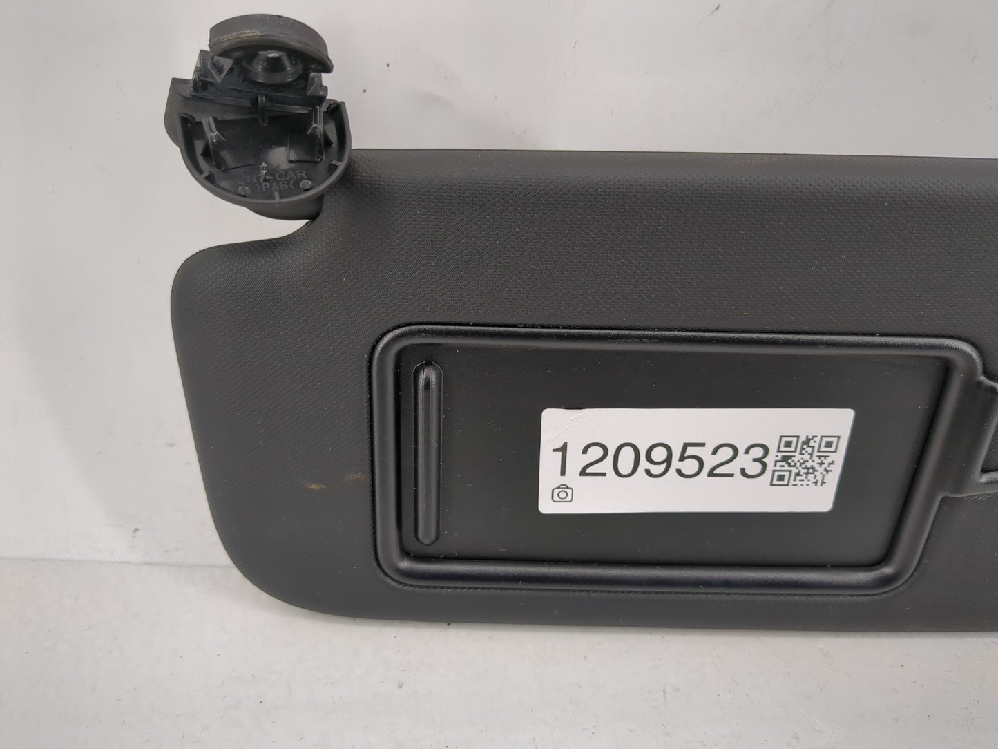 2025 Hyundai Elantra Sun Visor Shade Replacement Driver Left Mirror Fits OEM Used Auto Parts - Oemusedautoparts1.com