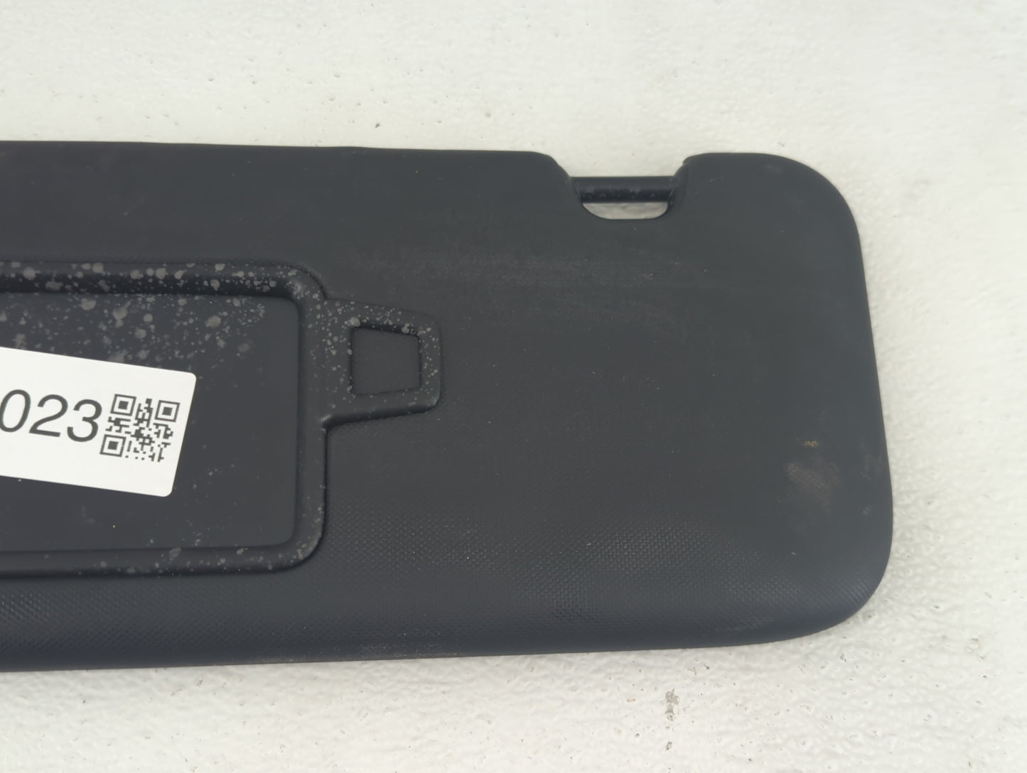 2025 Hyundai Elantra Sun Visor Shade Replacement Driver Left Mirror Fits OEM Used Auto Parts - Oemusedautoparts1.com