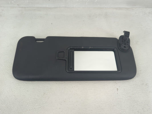 2025 Hyundai Elantra Sun Visor Shade Replacement Passenger Right Mirror Fits OEM Used Auto Parts - Oemusedautoparts1.com