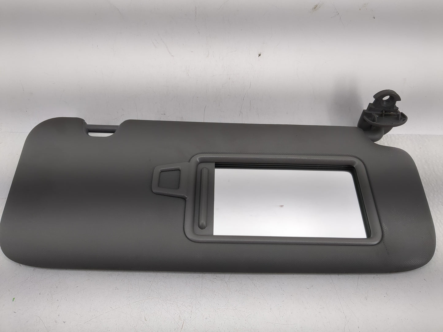 2025 Hyundai Elantra Sun Visor Shade Replacement Passenger Right Mirror Fits OEM Used Auto Parts - Oemusedautoparts1.com