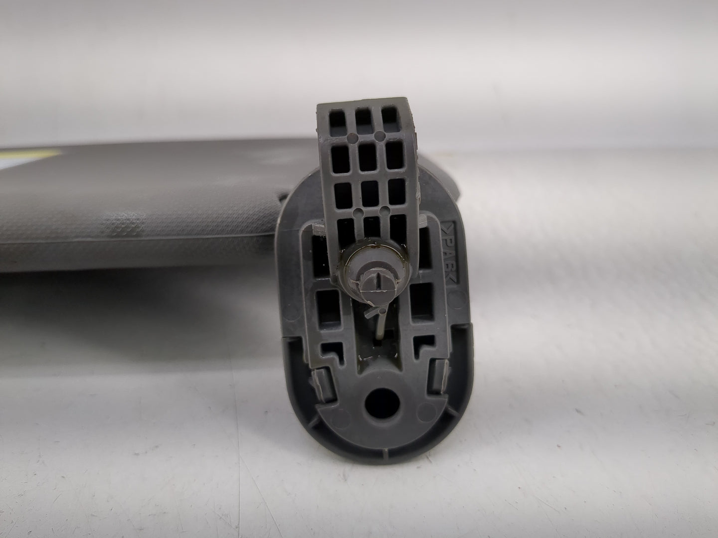 2025 Hyundai Elantra Sun Visor Shade Replacement Passenger Right Mirror Fits OEM Used Auto Parts - Oemusedautoparts1.com