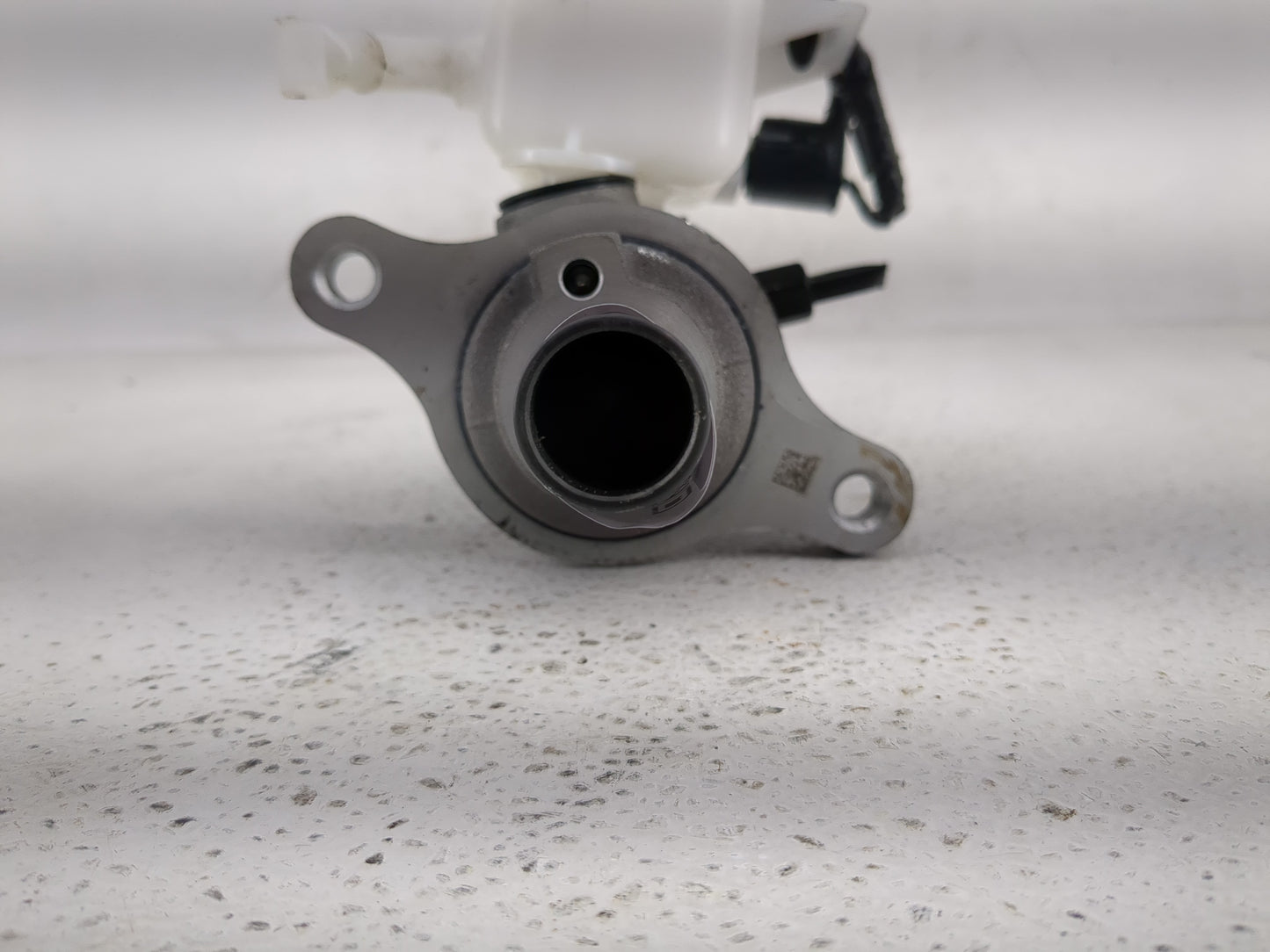 2025 Hyundai Elantra Brake Master Cylinder 1292014 - Oemusedautoparts1.com