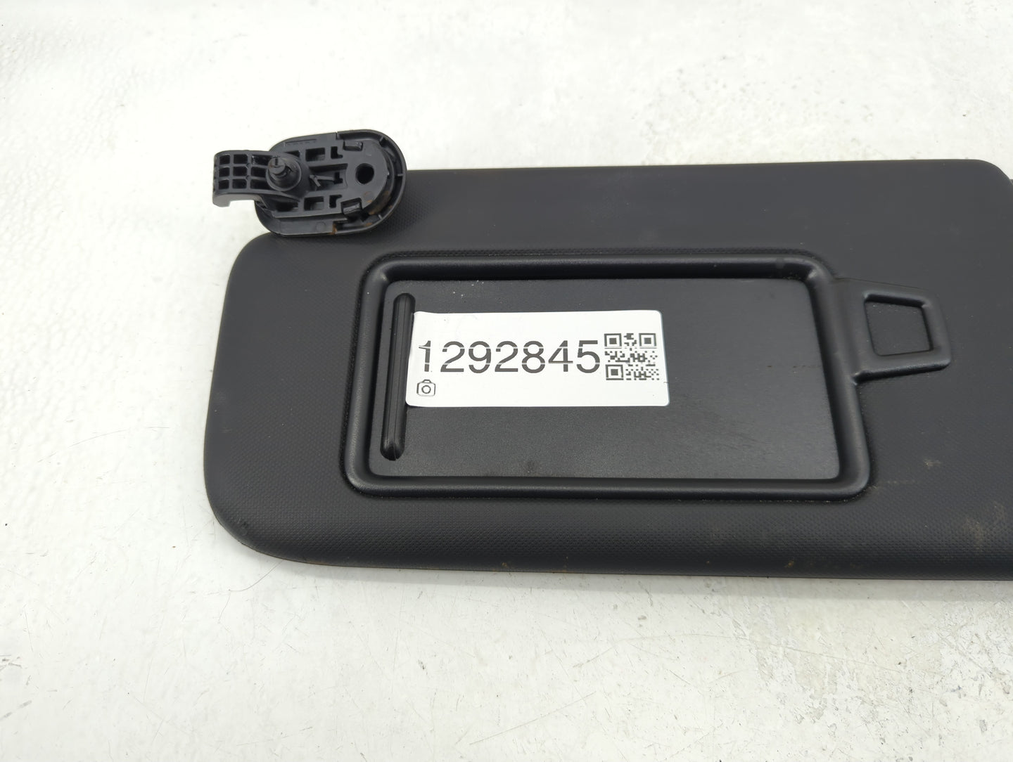 2025 Hyundai Elantra Sun Visor Shade Replacement Driver Left Mirror Fits OEM Used Auto Parts - Oemusedautoparts1.com