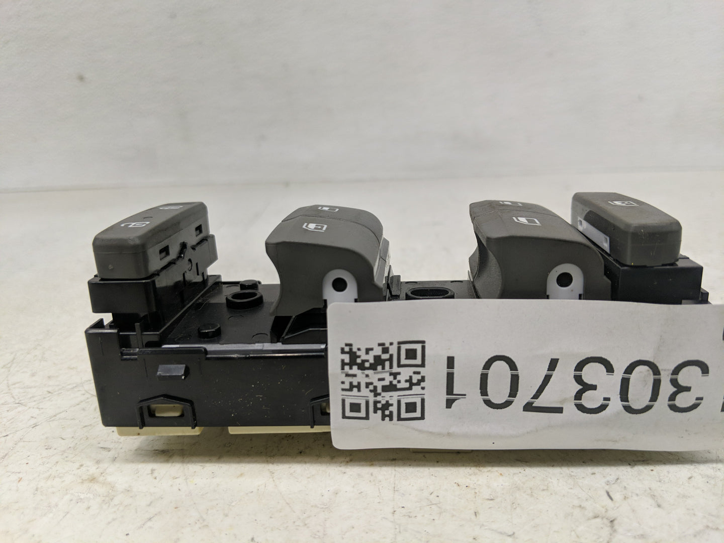 2025 Hyundai Elantra Master Power Window Switch Replacement Driver Side Left P/N:93571-AA110YFR Fits OEM Used Auto Parts - O