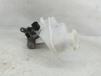 2025 Hyundai Elantra Brake Master Cylinder - Oemusedautoparts1.com
