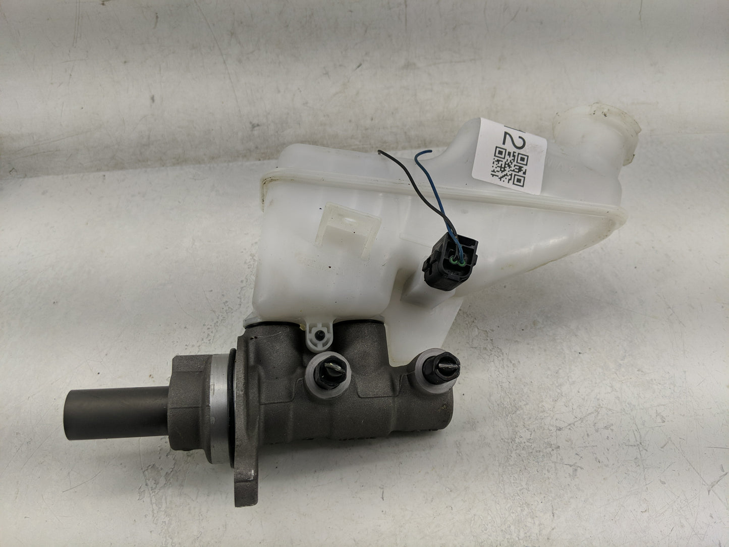 2025 Hyundai Elantra Brake Master Cylinder - Oemusedautoparts1.com