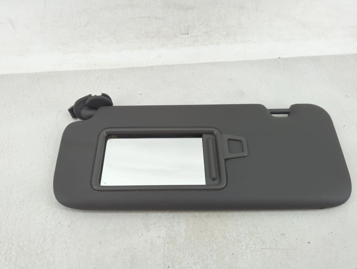 2025 Hyundai Elantra Sun Visor Shade Replacement Passenger Right Mirror Fits OEM Used Auto Parts - Oemusedautoparts1.com