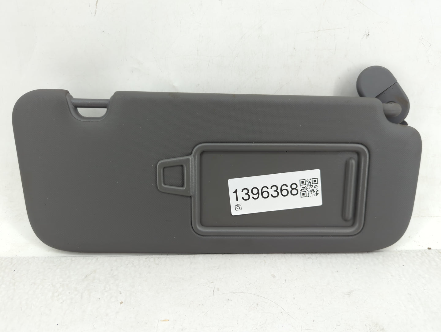 2025 Hyundai Elantra Sun Visor Shade Replacement Driver Left Mirror Fits OEM Used Auto Parts - Oemusedautoparts1.com