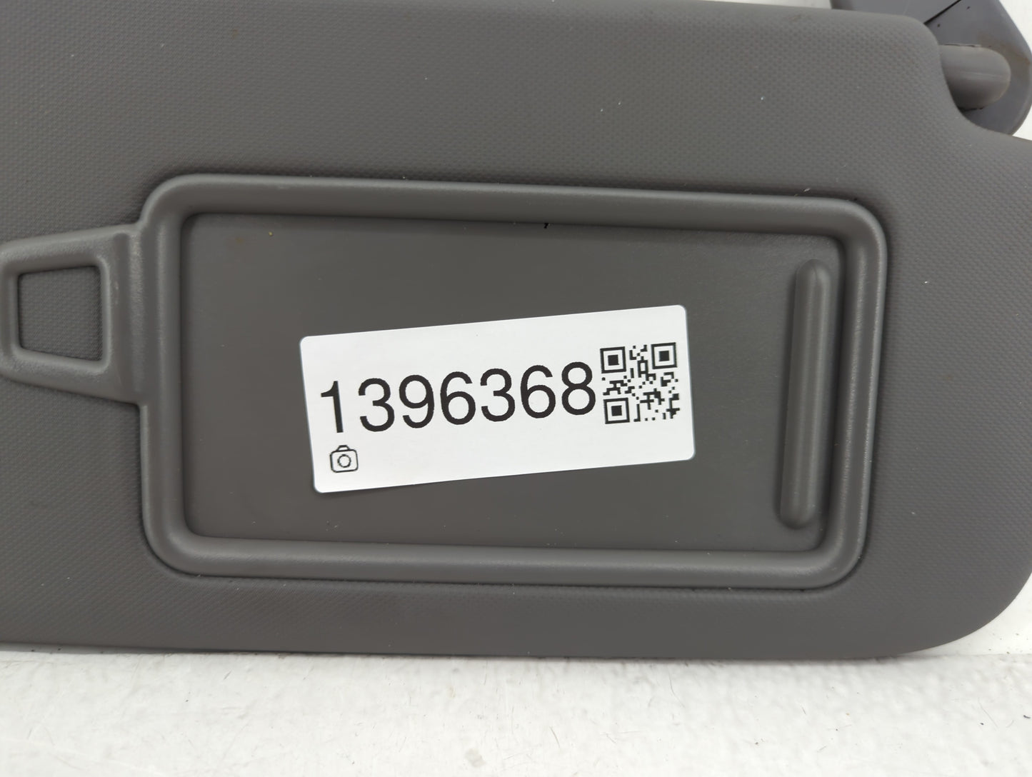 2025 Hyundai Elantra Sun Visor Shade Replacement Driver Left Mirror Fits OEM Used Auto Parts - Oemusedautoparts1.com