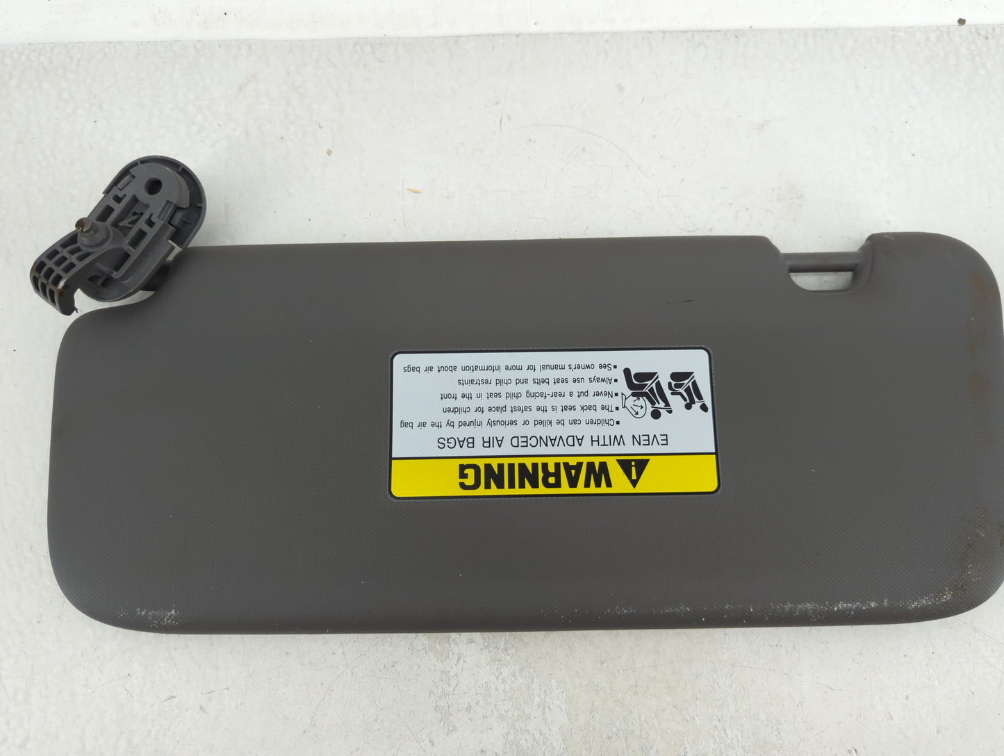 2025 Hyundai Elantra Sun Visor Shade Replacement Driver Left Mirror Fits OEM Used Auto Parts - Oemusedautoparts1.com