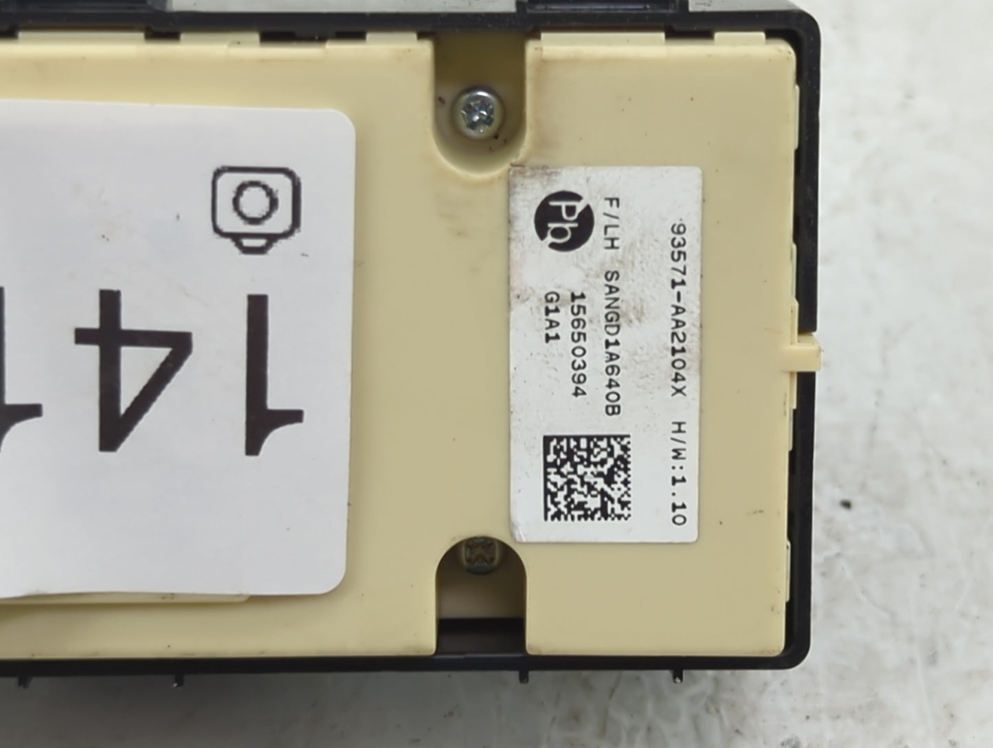 2025 Hyundai Elantra Master Power Window Switch Replacement Driver Side Left P/N:93571-AA2104X Fits OEM Used Auto Parts - Oe