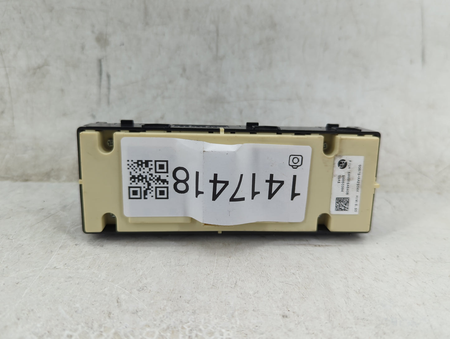 2025 Hyundai Elantra Master Power Window Switch Replacement Driver Side Left P/N:93571-AA2104X Fits OEM Used Auto Parts - Oe