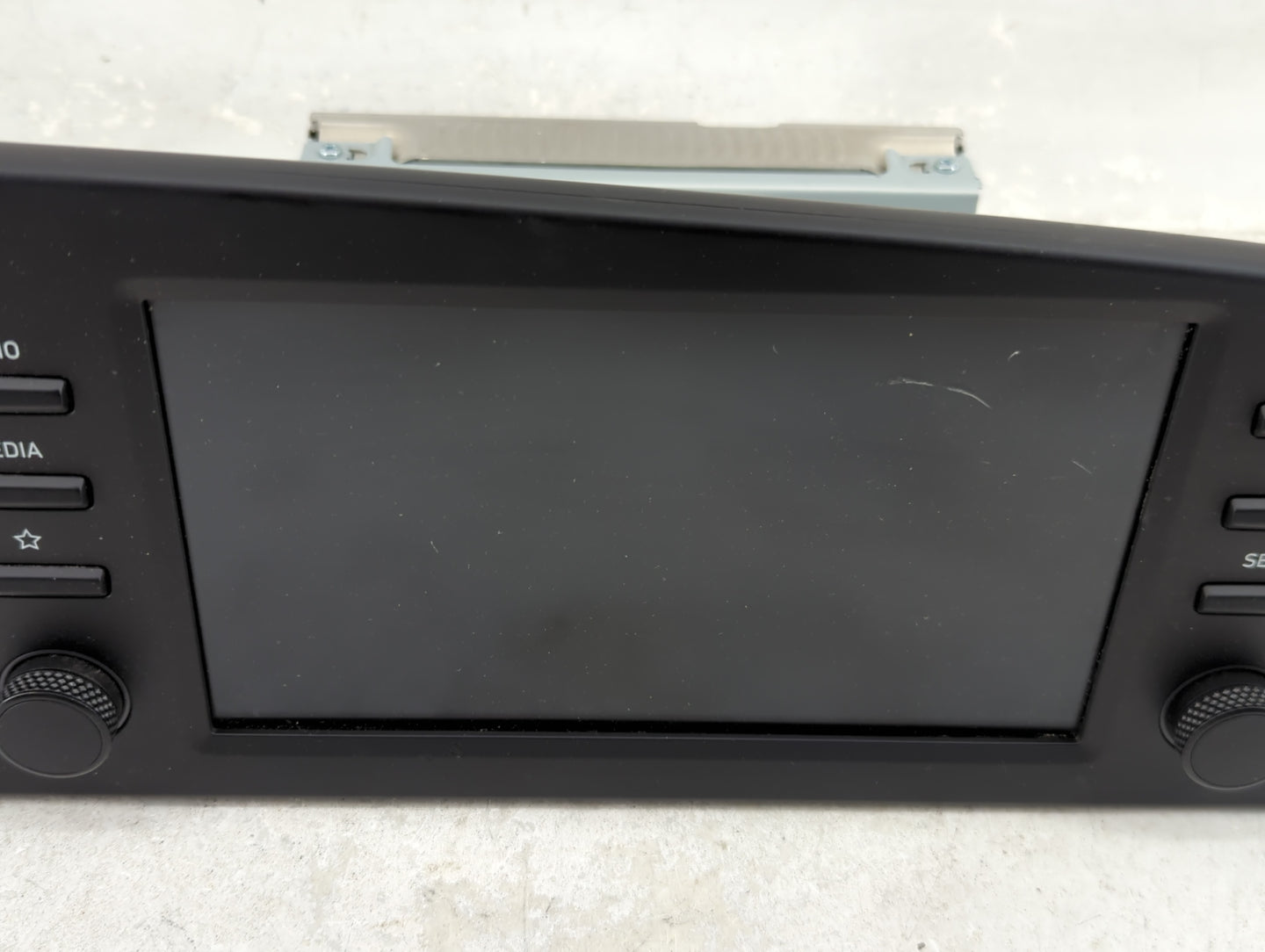 2025 Hyundai Elantra Radio AM FM Cd Player Receiver Replacement P/N:96160AADA0UAV DA3300AAN, TQ8-DA3300AAN Fits OEM Used Aut