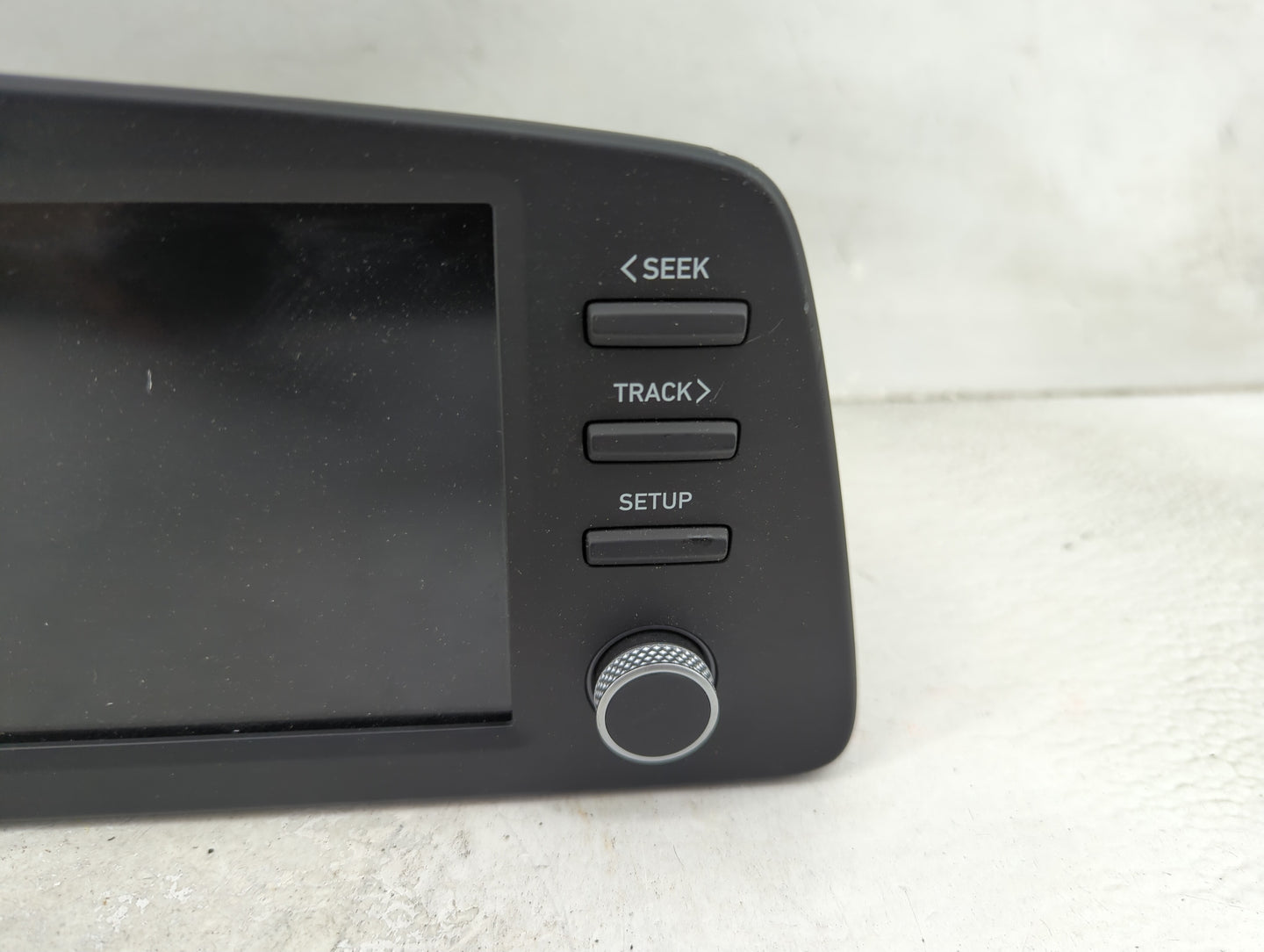 2025 Hyundai Elantra Radio AM FM Cd Player Receiver Replacement P/N:96160AADA0LS5 DA3300AAN, TQ8-DA3300AAN Fits OEM Used Aut