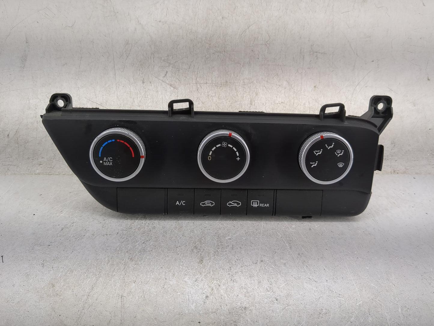 2025 Hyundai Elantra Climate Control Module Temperature AC/Heater Replacement P/N:97250-AACB0LS5 Fits OEM Used Auto Parts - 