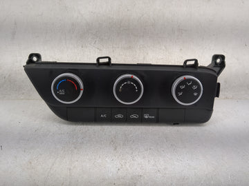 2025 Hyundai Elantra Climate Control Module Temperature AC/Heater Replacement P/N:97250-AACB0LS5 Fits OEM Used Auto Parts - 