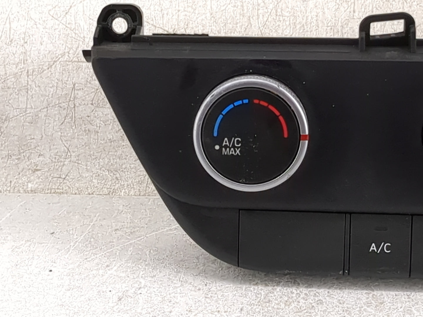 2025 Hyundai Elantra Climate Control Module Temperature AC/Heater Replacement P/N:97250-AACB0LS5 Fits OEM Used Auto Parts - 