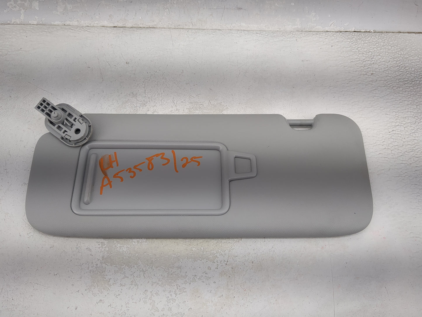 2021-2022 Hyundai Elantra Sun Visor Shade Replacement Driver Left Mirror Fits Fits 2021 2022 OEM Used Auto Parts - Oemusedau