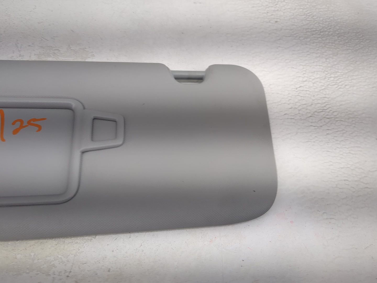 2021-2022 Hyundai Elantra Sun Visor Shade Replacement Driver Left Mirror Fits Fits 2021 2022 OEM Used Auto Parts - Oemusedau