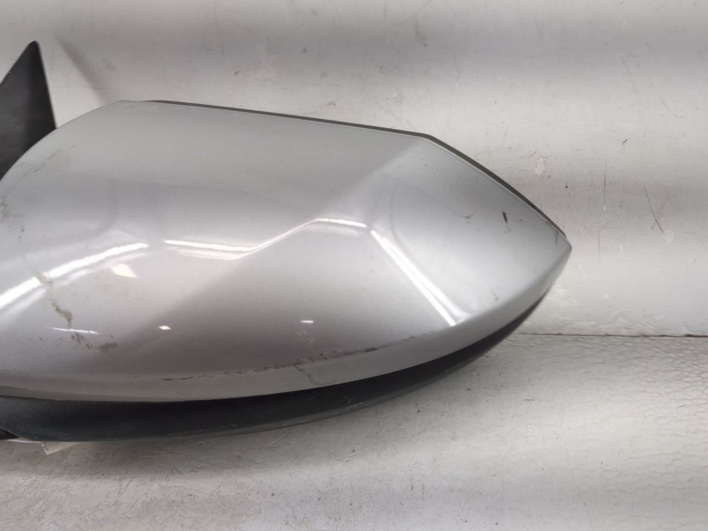 2025 Hyundai Elantra Driver Side View Mirror - Left Door Mirror OEM Used - Oemusedautoparts1.com