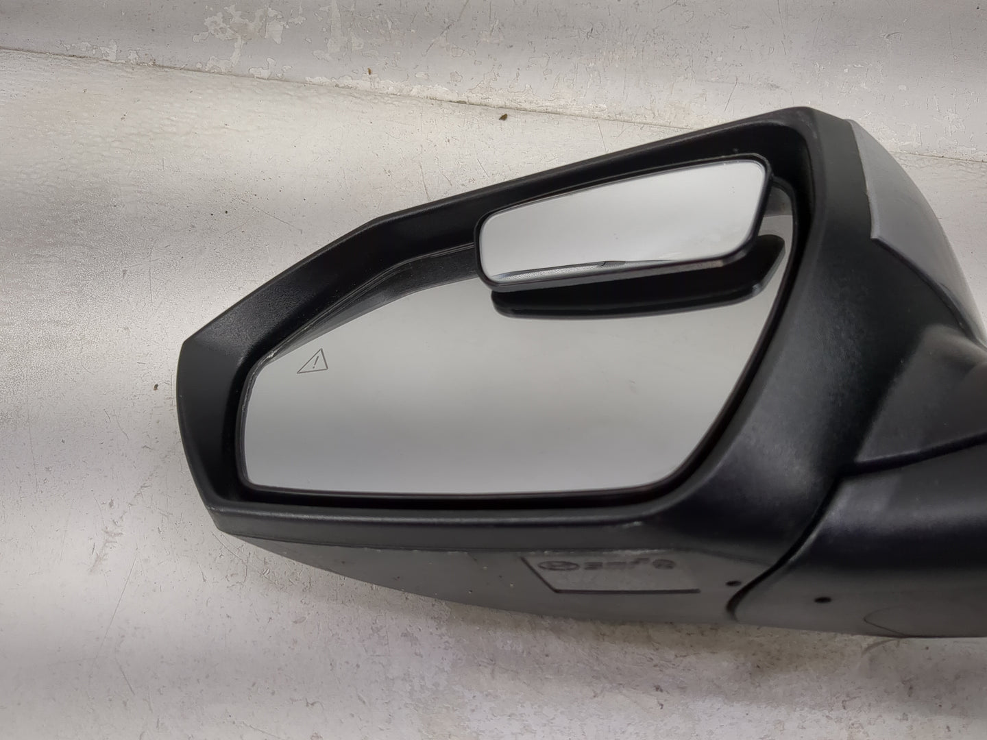 2025 Hyundai Elantra Driver Side View Mirror - Left Door Mirror OEM Used - Oemusedautoparts1.com