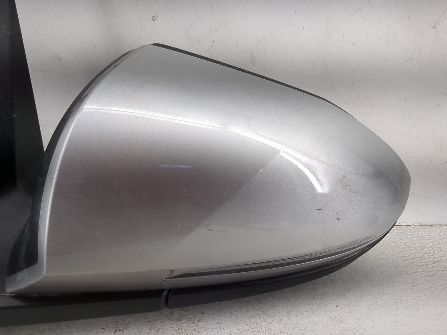 2021-2022 Hyundai Elantra Driver Side View Mirror - Left Door Mirror OEM Used - Oemusedautoparts1.com