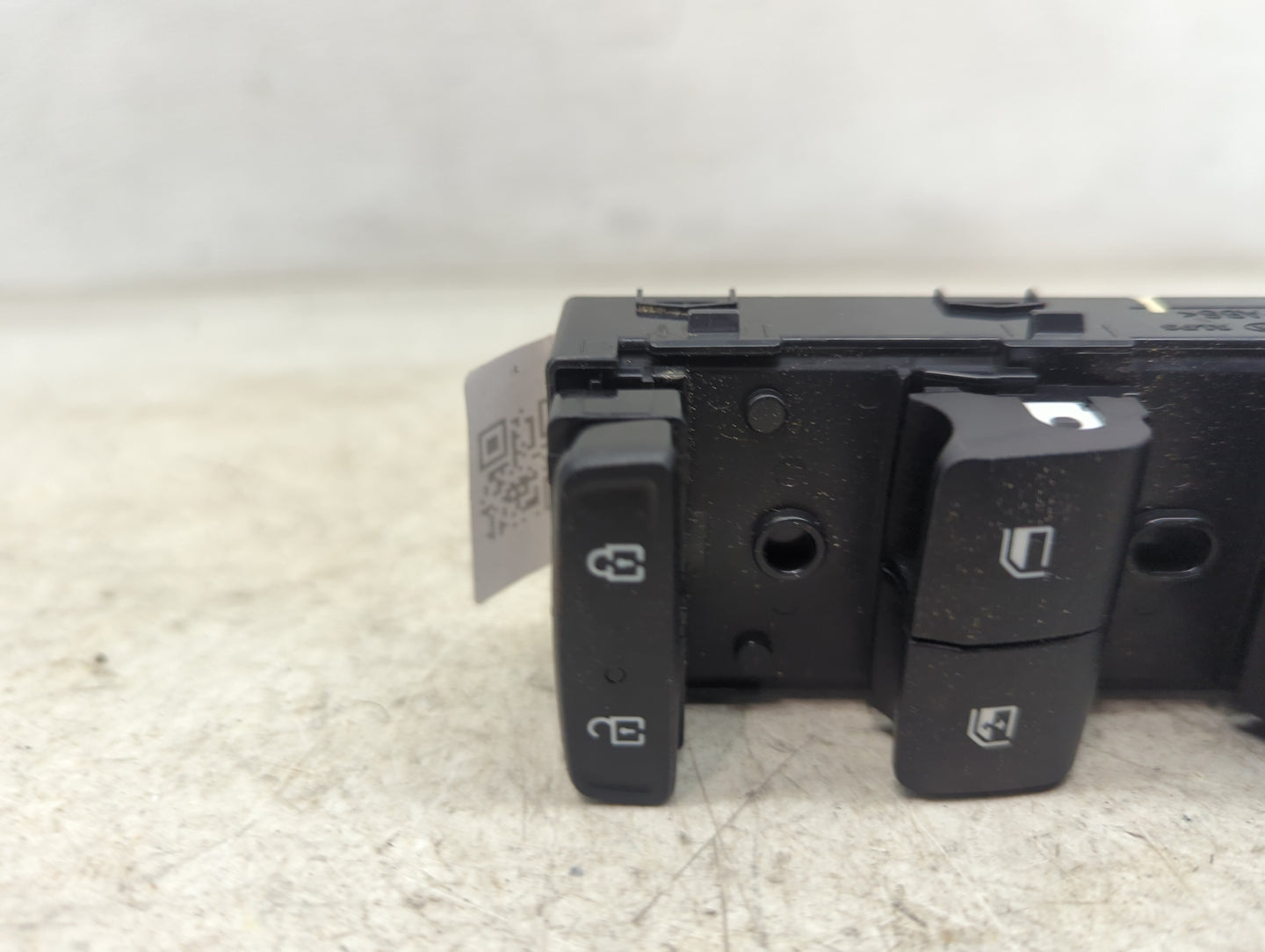 2025 Hyundai Elantra Master Power Window Switch Replacement Driver Side Left Fits OEM Used Auto Parts - Oemusedautoparts1.co