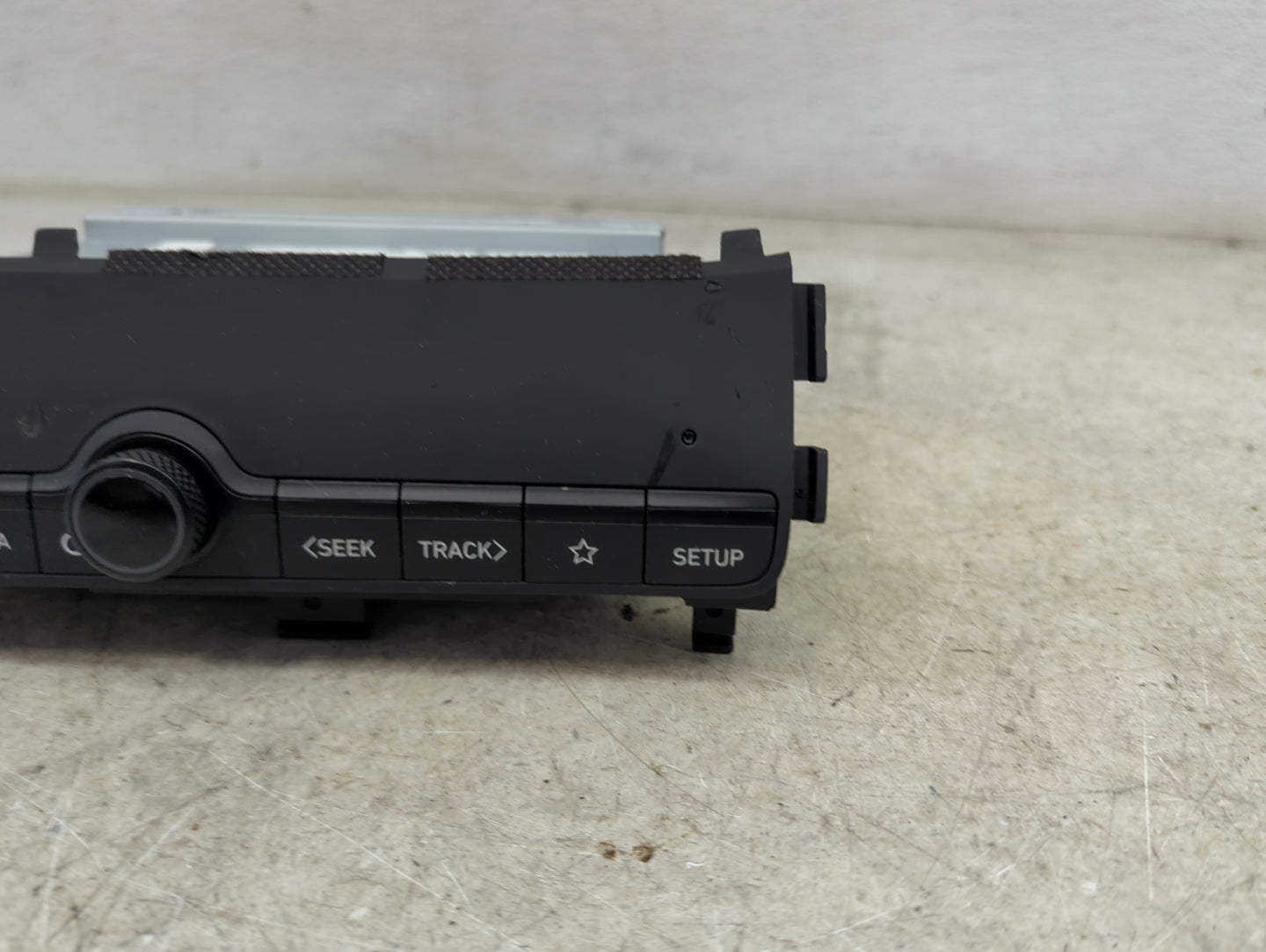 2025 Hyundai Elantra Radio AM FM Cd Player Receiver Replacement P/N:96560-IB750UAV VT260IBAN, TQ8-VT260IBAN, YZP-VL3000 Fits