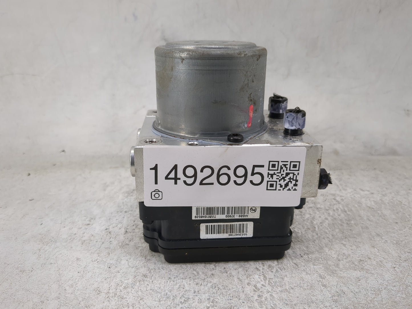 2021-2022 Hyundai Elantra ABS Pump Control Module Replacement P/N:58910-AA850 58900-AA850, 61589-43200 Fits Fits 2021 2022 O