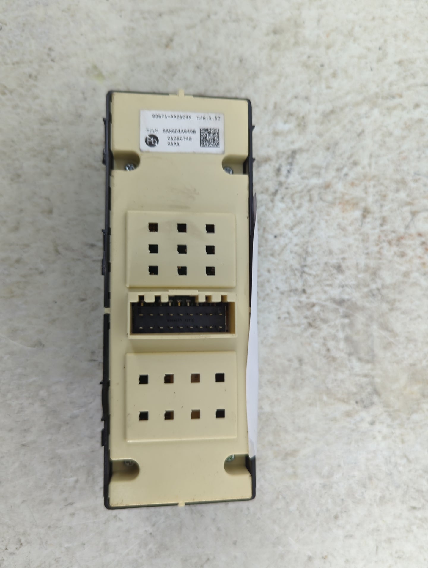 2025 Hyundai Elantra Master Power Window Switch Replacement Driver Side Left P/N:93571-AA2104X SANGD1A640B Fits OEM Used Aut