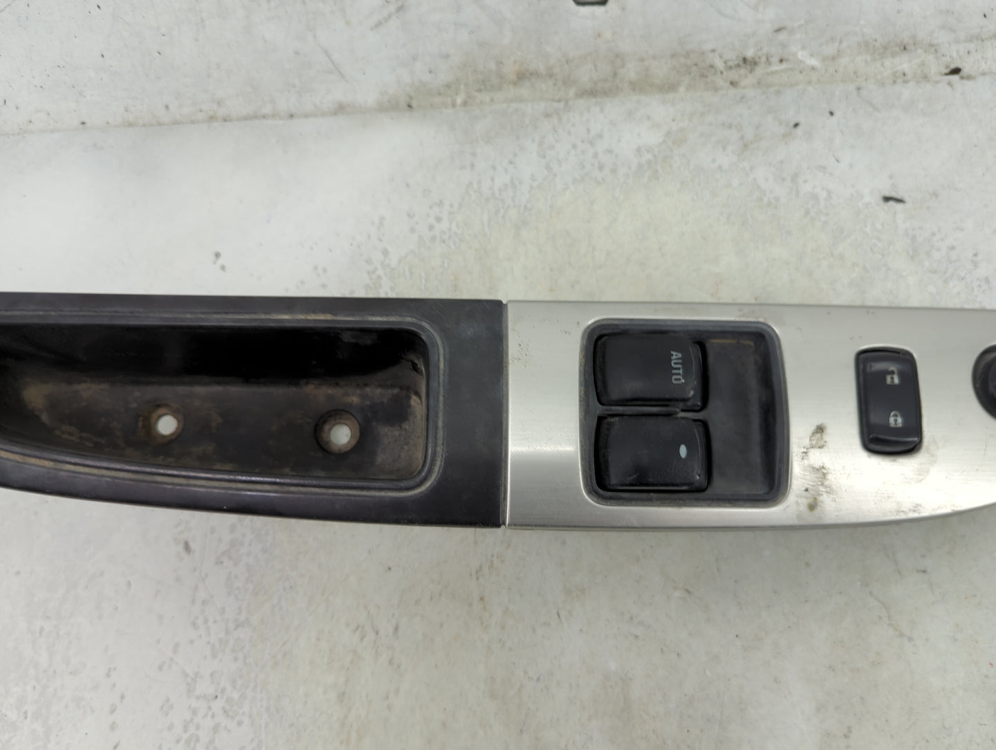 2025 Hyundai Elantra Master Power Window Switch Replacement Driver Side Left P/N:10315842 Fits OEM Used Auto Parts - Oemused
