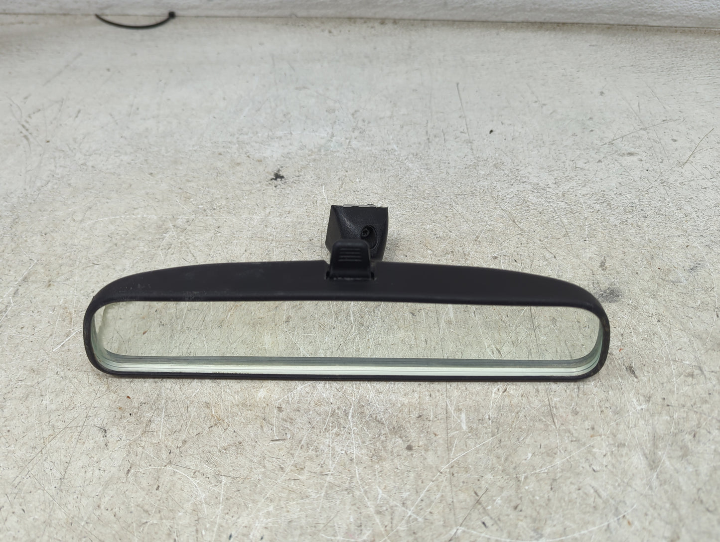 2021-2022 Hyundai Elantra Interior Rear View Mirror Replacement OEM P/N:E13 049896 Fits Fits 2020 2021 2022 2023 OEM Used Au